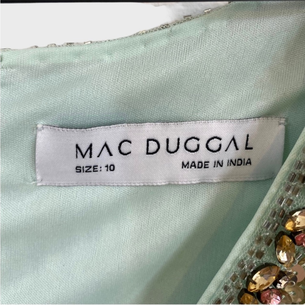 Mac Duggal Silver and Green Maxi Dress with Sequin Elegance - Picture 7 of 9